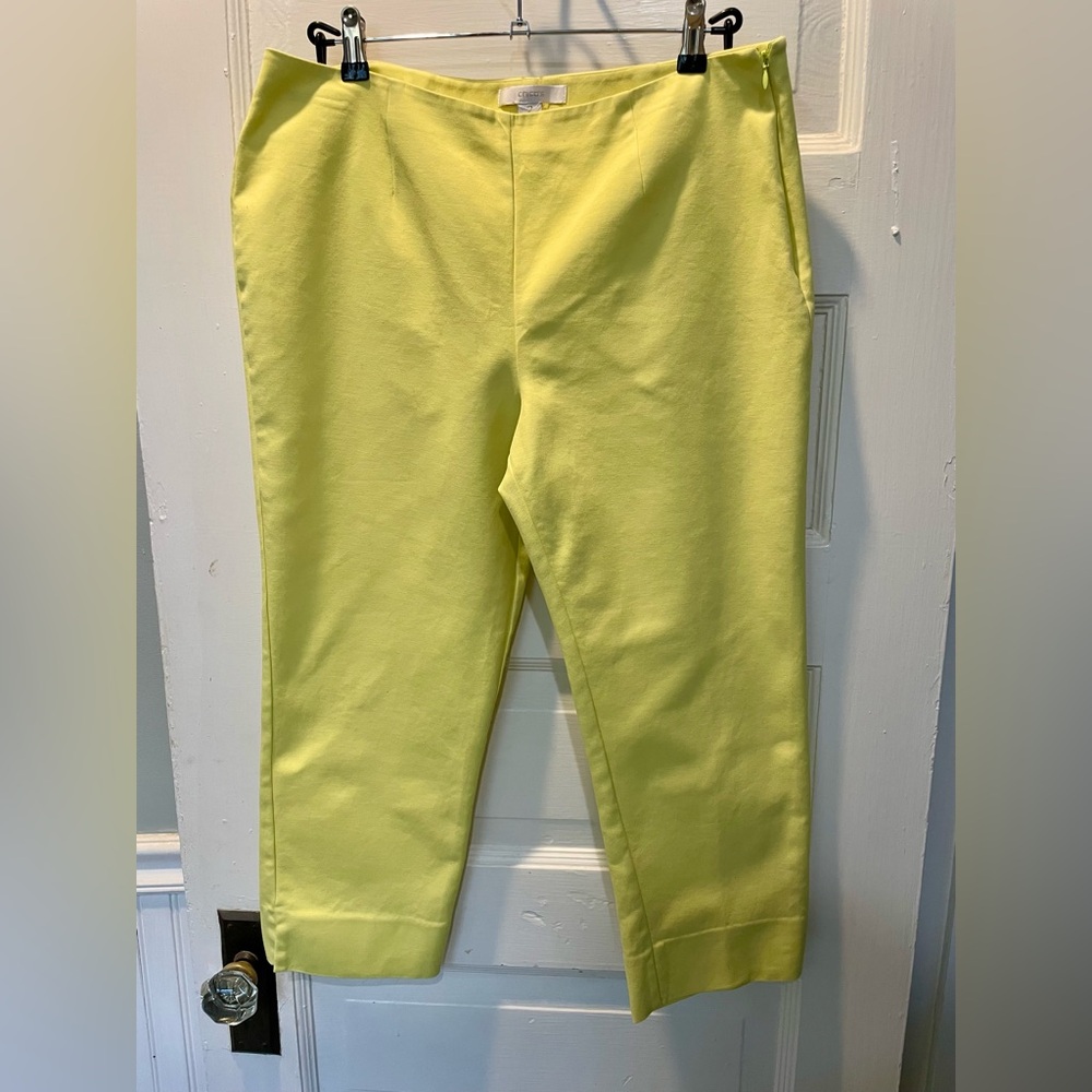 Chicos Women’s Bright Yellow Cropped Pants, Size 12, Large, Chicos Size 2